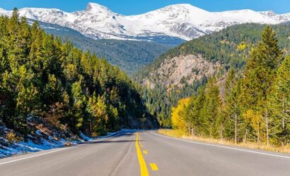 highway-at-autumn-in-colorado-usa