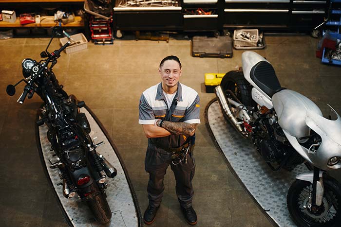 ECU Flashing vs Piggyback Systems – What To Know Before Your Dyno Tune